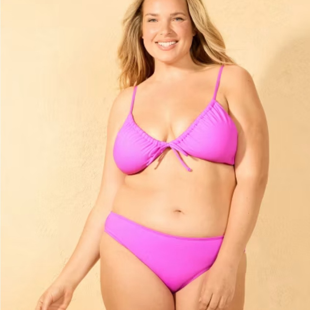 Shade & Shore Women's Ribbed Low-Rise Medium Coverage Hipster Bikini Bottom